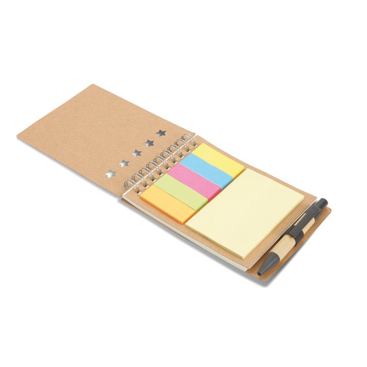 Carnet avec stylo et feuillets