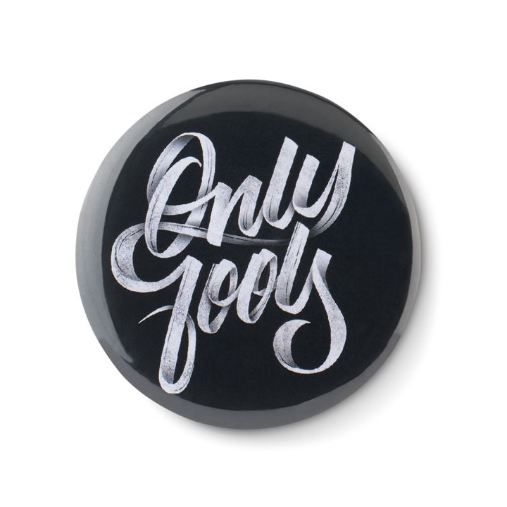 Pins en métal avec miroir