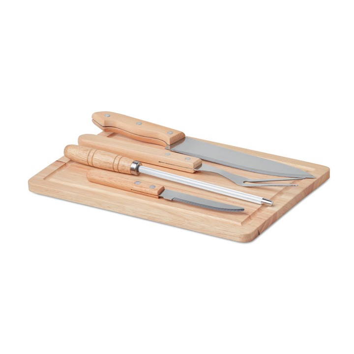 4 accessoires de barbecue