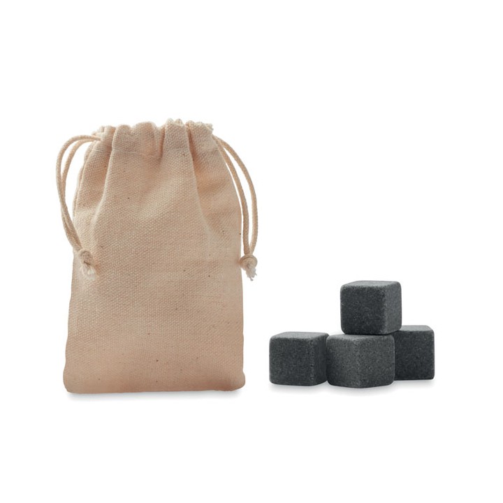 Cube en pierre dans pochette