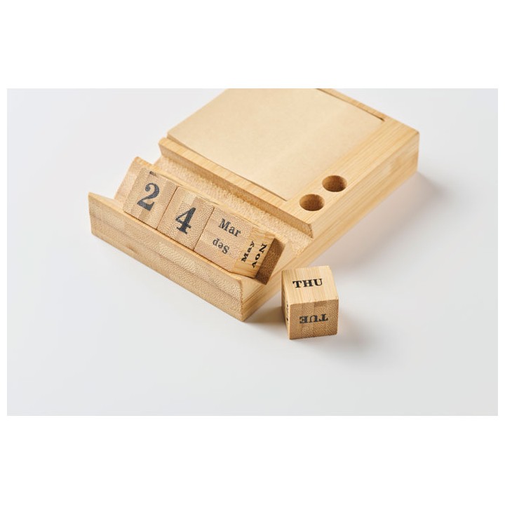 Calendrier de bureau en bambou