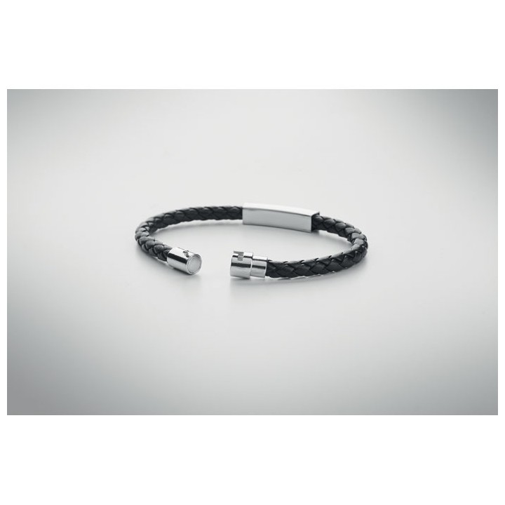 Bracelet tressé en simili cuir