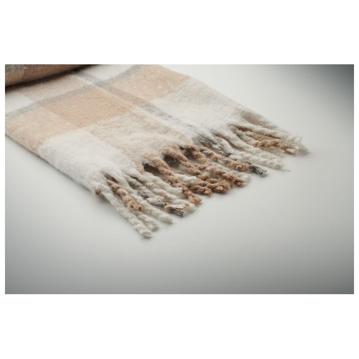 Couverture en mohair à carreaux