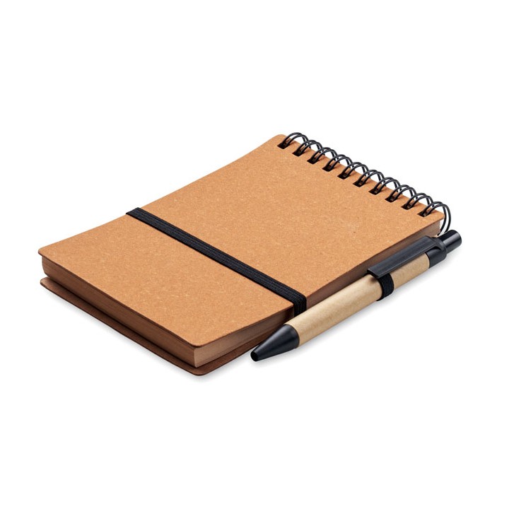 Cahier recyclé et stylo à bille