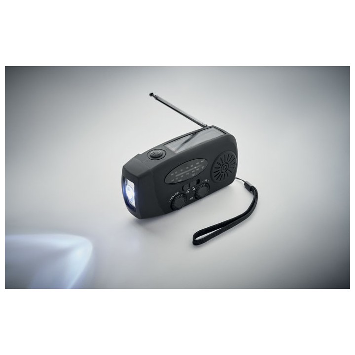 Radio portable avec torche LED MO2746-