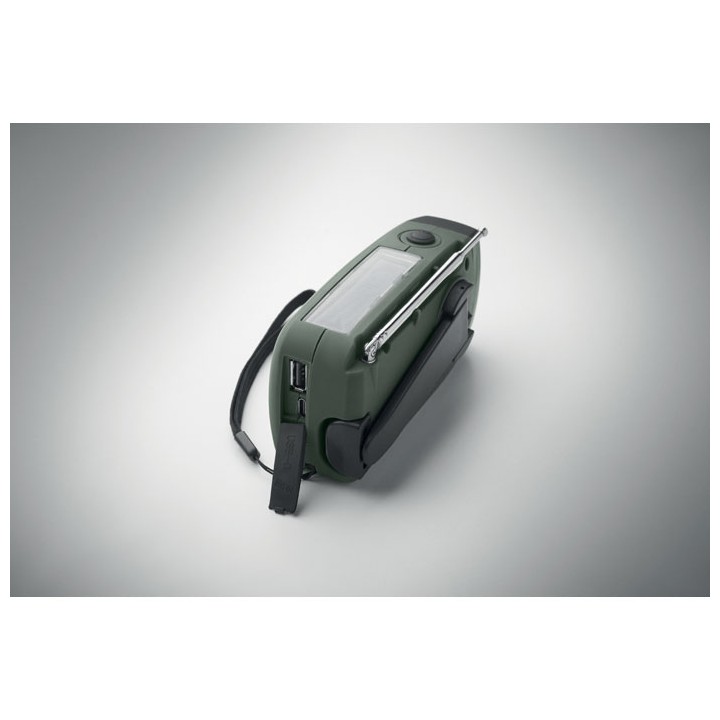 Radio portable avec torche LED MO2746-