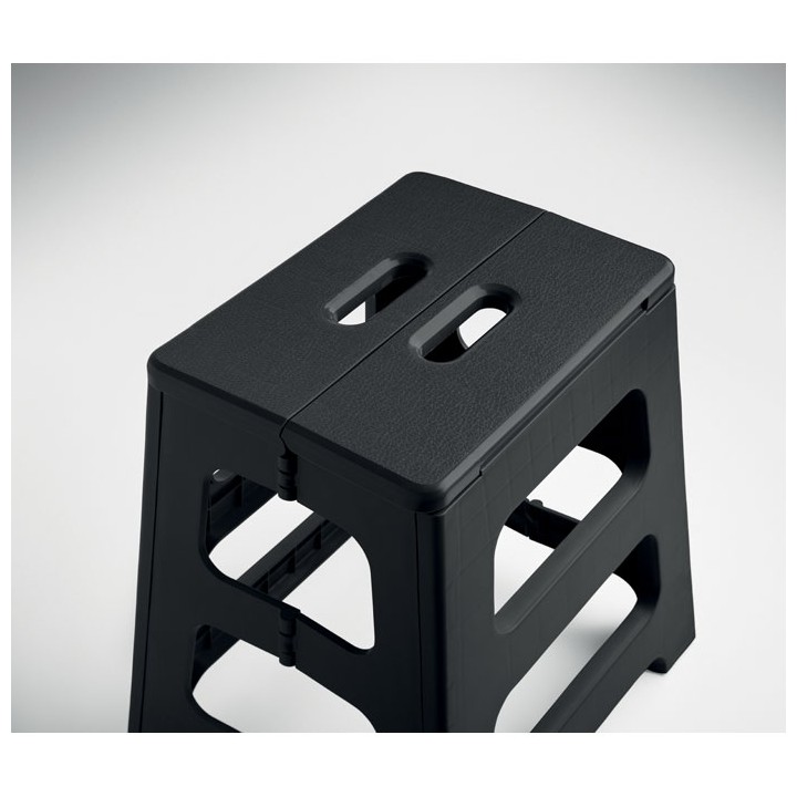 Tabouret portable et pliable