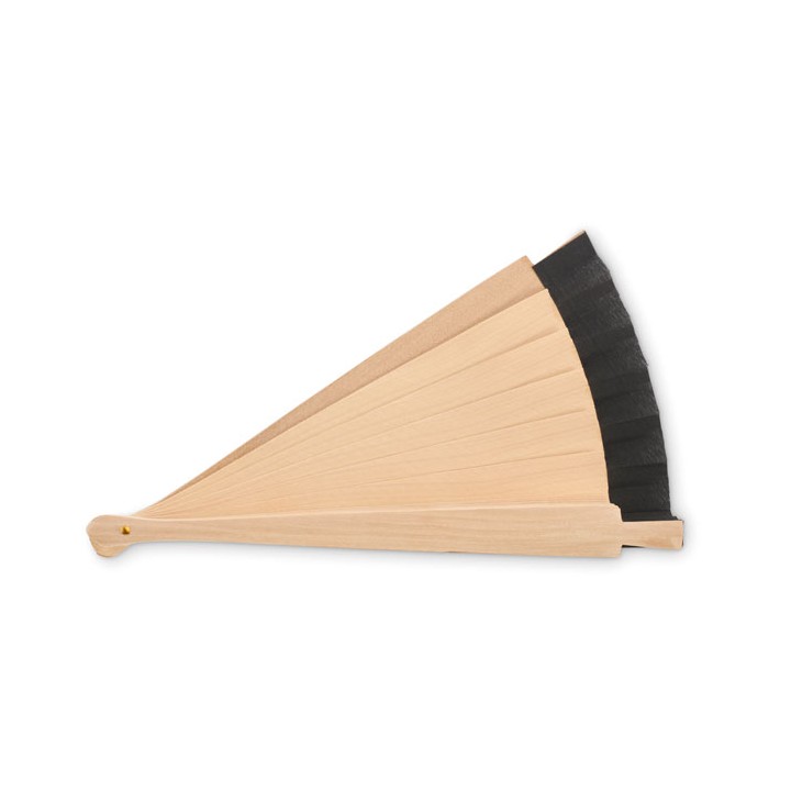 Éventail en bois