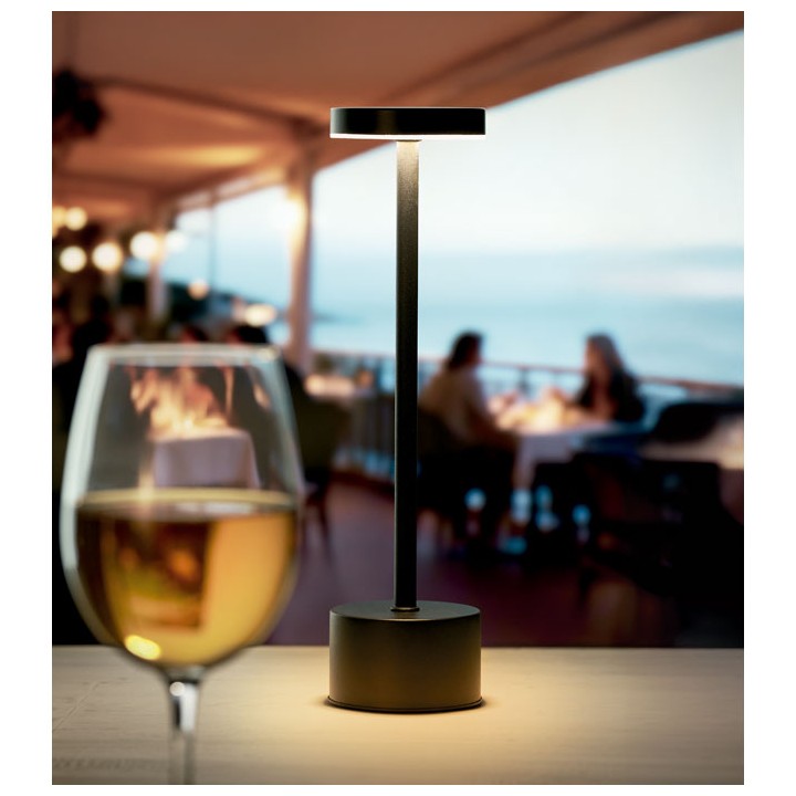 Lampe à poser en aluminium