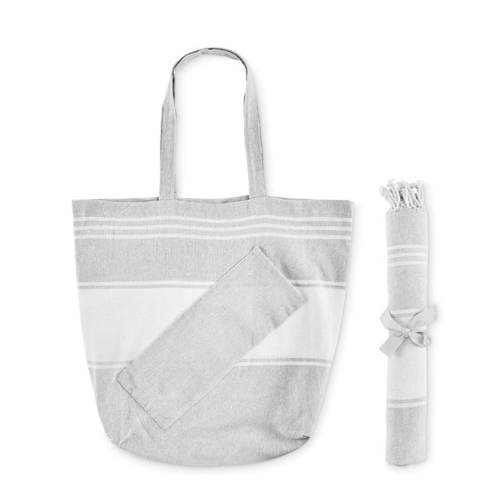 Sac de plage avec serviette