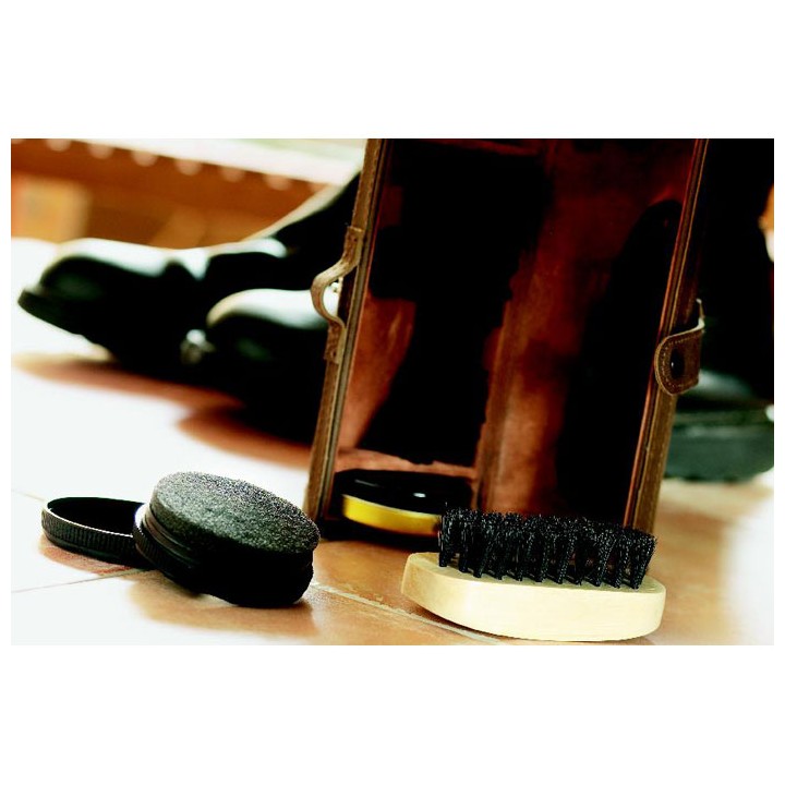 Nécessaire à chaussures