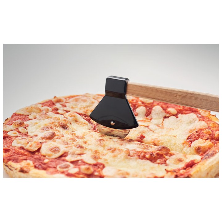 Coupe-pizza manche en bambou