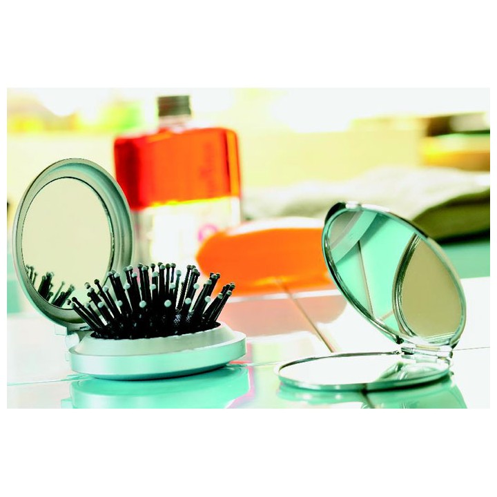 Brosse/miroir pliable