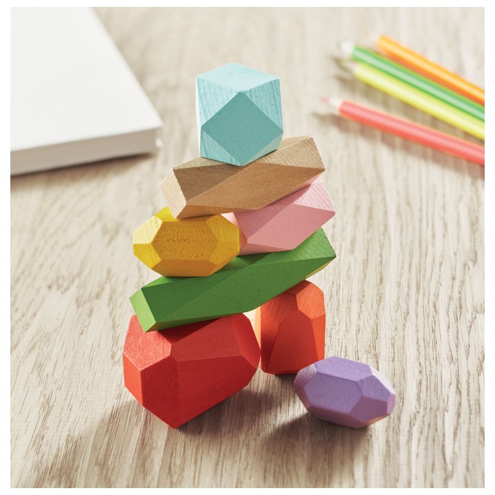 8 Pieces en bois empilables